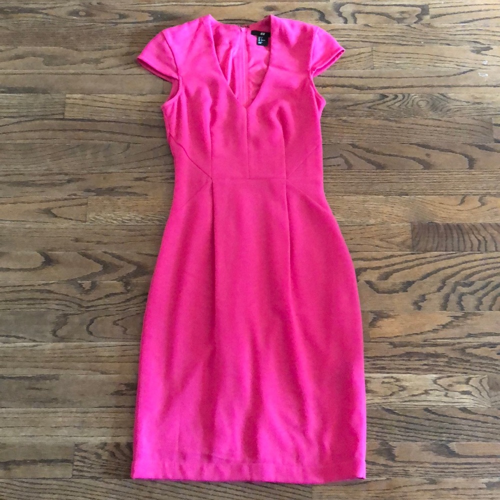 H&M Structured V-Neck Midi Dress